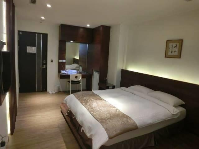 Happy Hostel Луканг Екстериор снимка
