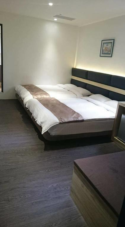 Happy Hostel Луканг Екстериор снимка