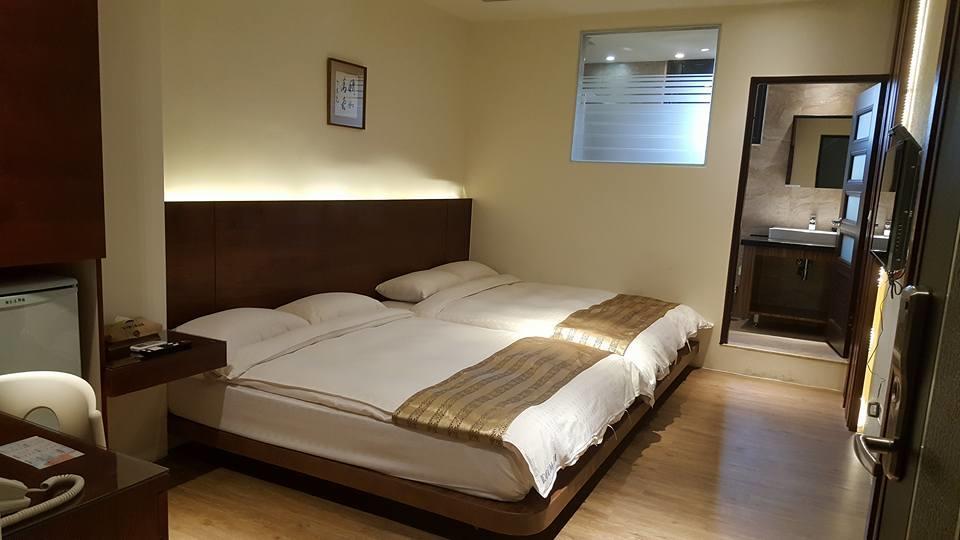 Happy Hostel Луканг Екстериор снимка