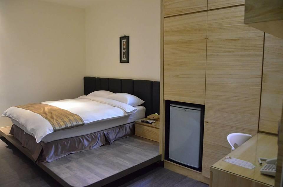 Happy Hostel Луканг Екстериор снимка